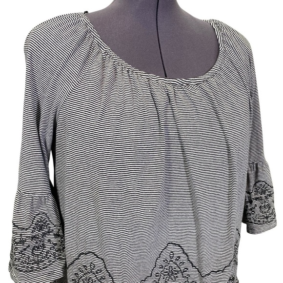 FEVER Women plus size 3X black white stripe embroidered 3/4 flare sleeve pullon - Picture 2 of 9